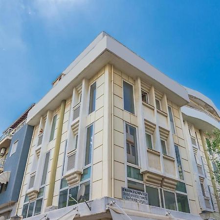 Sahakyan Lara 3 Apartment Alexandroupoli Bagian luar foto